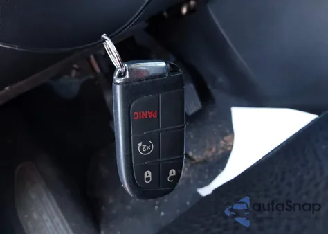 2021 Jeep Compass Limited из США, поврежденный, VIN 3C4NJDCB4MT538233